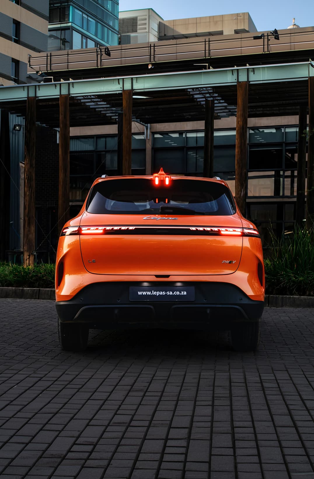 Lepas L6 Rear View